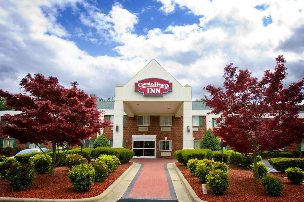 Country Hearth Inn Of Knightdale Exterior photo